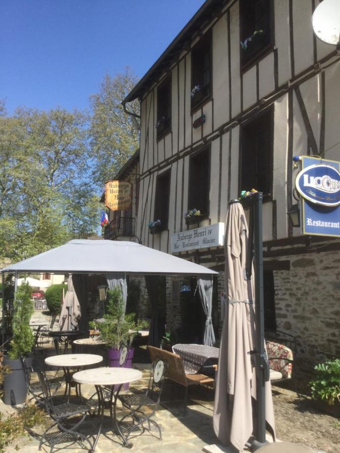 Segur-le-Chateau Auberge Henri IV מראה חיצוני תמונה